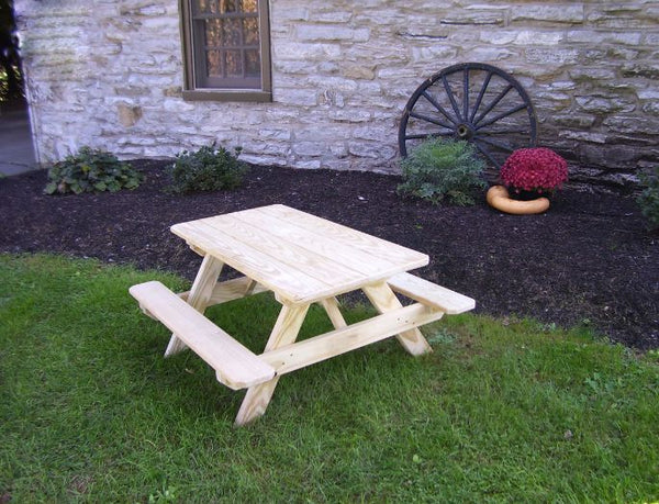 Kids Table in Pine Wood