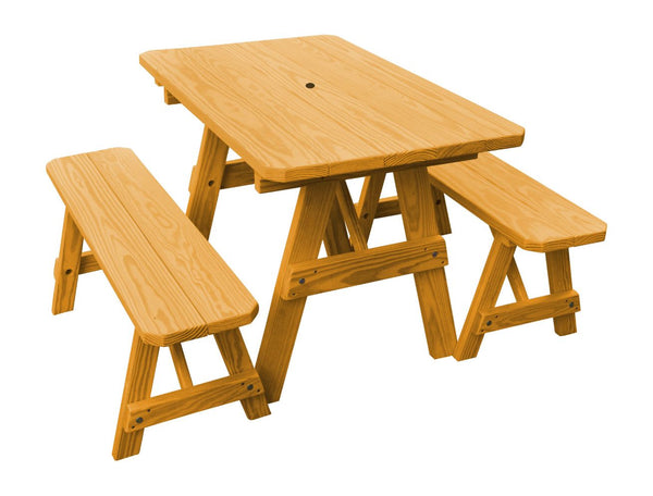 Traditional Table w/ 2 Benches in Pine Wood