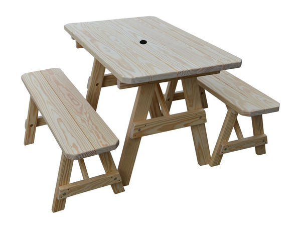 Traditional Table w/ 2 Benches in Pine Wood