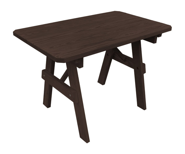 Traditional Table in Yellow Pine