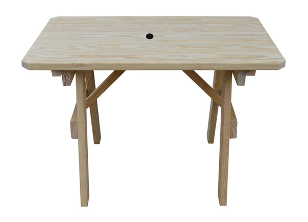 Traditional Table in Yellow Pine