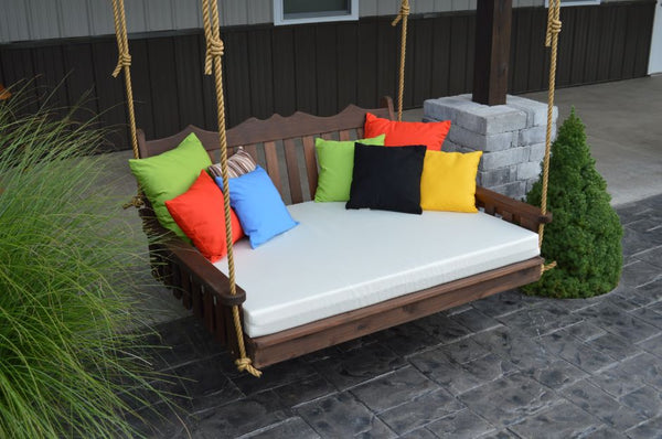 75" Twin Mattress Royal English Garden Swingbed in Cedar