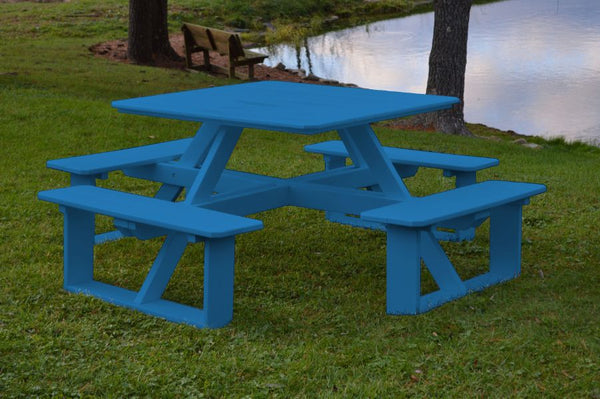 Walk-In Table Square/Octagon Seats 8