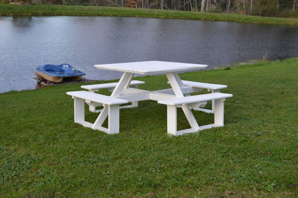Walk-In Table Square/Octagon Seats 8