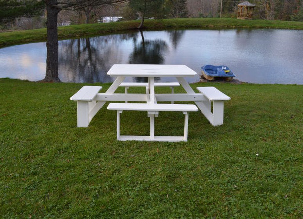 Walk-In Table Square/Octagon Seats 8