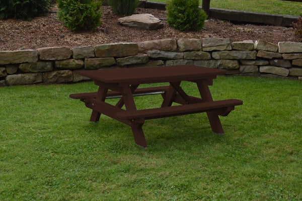Kids Outdoor Table in HDPE Lumber
