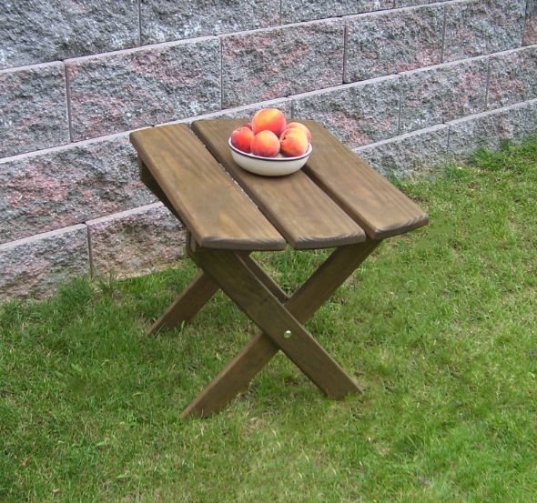 Small Folding End Table in Pine