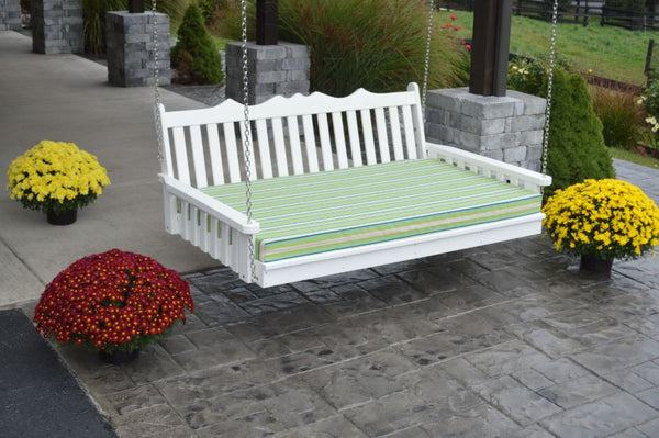 Royal English Swingbed in HDPE Poly