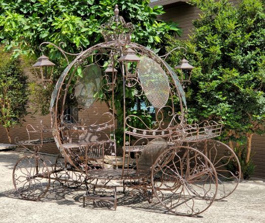 Large Round Cinderella Carriage "The Luciana"