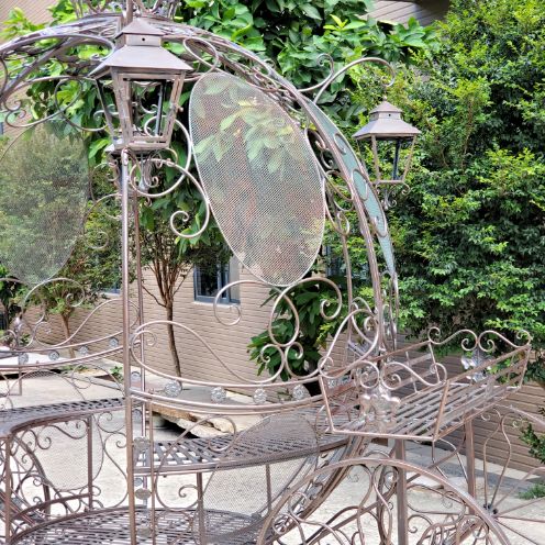 Large Round Cinderella Carriage "The Luciana"